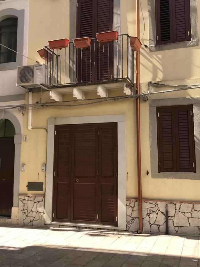Largo Cannizzaro Apartments Mazzeo Dış mekan fotoğraf