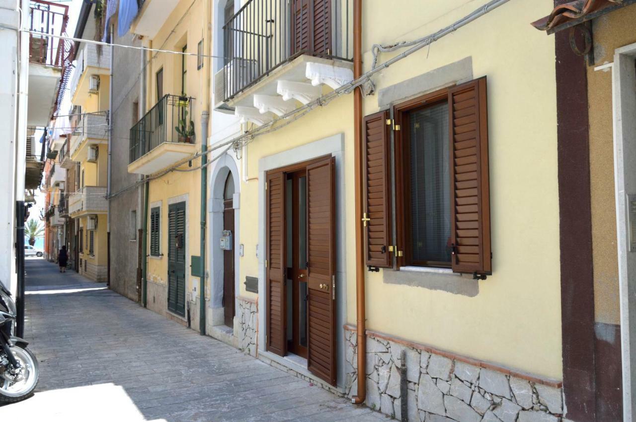 Largo Cannizzaro Apartments Mazzeo Dış mekan fotoğraf