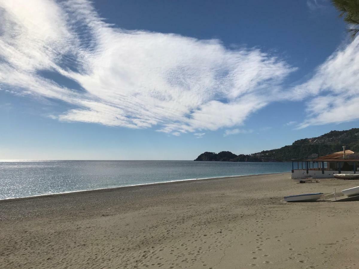 Largo Cannizzaro Apartments Mazzeo Dış mekan fotoğraf